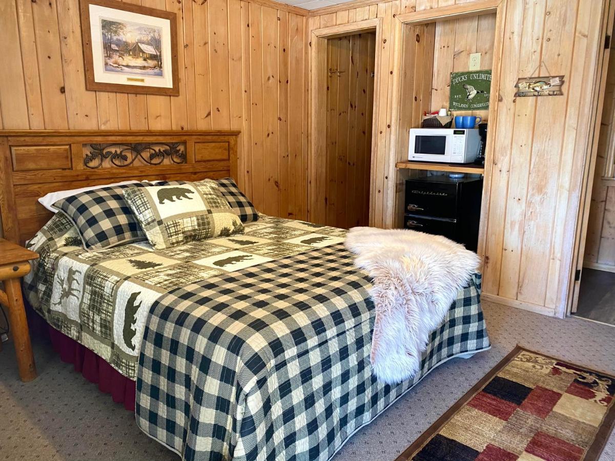 Motel Moosewood