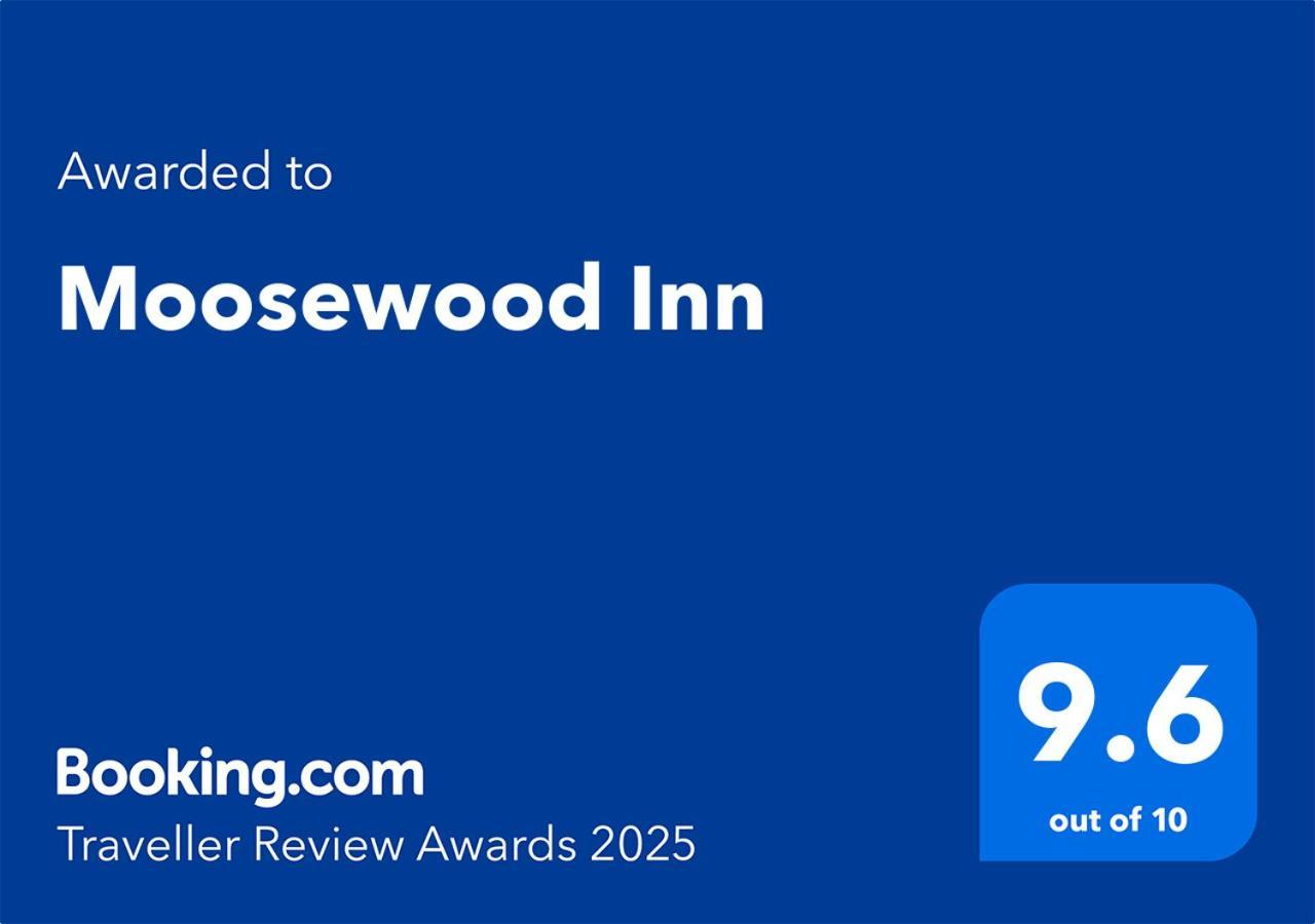 Moosewood Motel